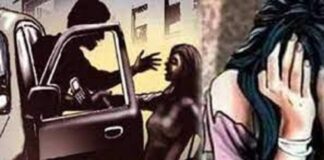 11 ਸਾਲ ਦੀ ਬੱਚੀ ਨੂੰ ਚਲਦੀ ਕਾਰ ‘ਚ ਸੁੱਟ ਕੇ ਲੜਕਿਆਂ ਨੇ ਲੁੱਟੀ ਇੱਜ਼ਤ, 6ਵੀਂ ਦੀ ਹੈ ਵਿਦਿਆਰਥਣ