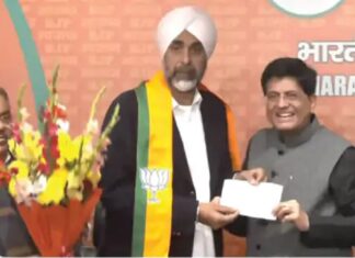 ਮਨਪ੍ਰੀਤ ਬਾਦਲ ਭਾਜਪਾ ‘ਚ ਹੋਏ ਸ਼ਾਮਲ, ਕਾਂਗਰਸ ਦੇ ਜਨਰਲ ਸਕੱਤਰ ਨੇ ਕੱਸਿਆ ਤੰਜ