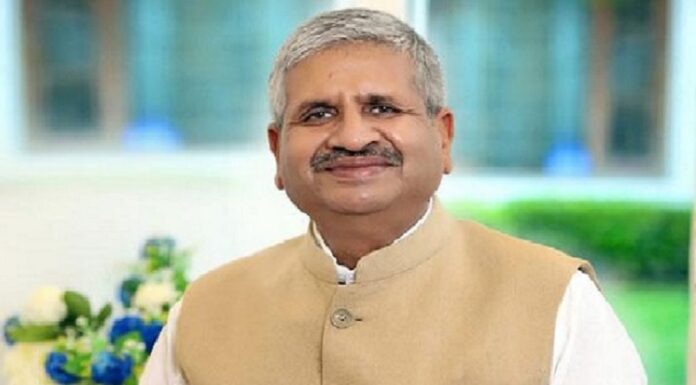 ਭਾਜਪਾ ਆਗੂ ਨੂੰ ਗੈਂਗਸਟਰਾਂ ਦੀ ਧਮਕੀ : ਕਿਹਾ- ਜਿਥੇ ਵੀ ਜਾਣਾ, ਆਪਣੇ ਪਰਿਵਾਰ ਨੂੰ ਆਖਰੀ ਵਾਰ ਮਿਲ ਕੇ ਜਾਣ