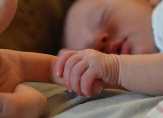 ਪਾਕਿਸਤਾਨੀ ਮਹਿਲਾ ਨੇ ਅੰਮ੍ਰਿਤਸਰ ‘ਚ ਬੇਟੇ ਨੂੰ ਜਨਮ ਦਿੱਤਾ, ਪਿਤਾ ਨੇ ਨਾਮ ਰੱਖਿਆ ਬਾਰਡਰ-2, ਕੁਝ ਦੇਰ ਬਾਅਦ ਬੱਚੇ ਦੀ ਮੌਤ