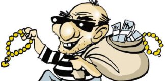 ਲੁਧਿਆਣਾ : ਚੋਰਾਂ ਨੇ ਗਹਿਣਿਆਂ ਦੀ ਦੁਕਾਨ ਨੂੰ ਬਣਾਇਆ ਨਿਸ਼ਾਨਾ ; 15 ਤੋਲੇ ਸੋਨਾ, 20 ਕਿਲੋ ਚਾਂਦੀ ਤੇ ਇਕ ਲੱਖ ਦੀ ਕੀਤੀ ਚੋਰੀ