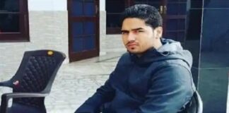 ਵੱਡੀ ਖਬਰ : ਕੇਂਦਰੀ ਗ੍ਰਹਿ ਮੰਤਰਾਲੇ ਨੇ ਗੈਂਗਸਟਰ ਅਰਸ਼ ਡੱਲਾ ਨੂੰ ਅੱਤਵਾਦੀ ਐਲਾਨਿਆ