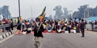 ਜਲੰਧਰ : ਲਤੀਫਪੁਰਾ ‘ਚ ਢਾਹੇ ਮਕਾਨਾਂ ਦੇ ਵਿਰੋਧ ‘ਚ ਕਿਸਾਨਾਂ ਤੇ ਲੋਕਾਂ ਨੇ ਨੈਸ਼ਨਲ ਹਾਈਵੇ ਕੀਤਾ ਜਾਮ