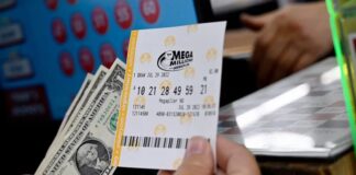 ਇਹਨੂੰ ਕਹਿੰਦੇ ਨੇ ਕਿਸਮਤ : ਬਿਸਕੁਟ ਲੈਣ ਗਈ ਔਰਤ ਬਣ ਗਈ ਕਰੋੜਪਤੀ, ਜਾਣੋ ਪੂਰਾ ਮਾਮਲਾ