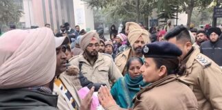 ਲੁਧਿਆਣਾ : ਮੋਰਚਰੀ ‘ਚ ਰੱਖੀ ਨੌਜਵਾਨ ਦੀ ਲਾਸ਼ ਬਦਲੀ, ਮ੍ਰਿਤਕ ਦੇ ਪਰਿਵਾਰਕ ਮੈਂਬਰਾਂ ਨੇ ਹਸਪਤਾਲ ‘ਚ ਕੀਤੀ ਭੰਨਤੋੜ