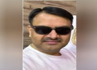 ਕੈਨੇਡਾ ਤੋਂ ਆਈ ਇਕ ਹੋਰ ਮਾੜੀ ਖਬਰ : ਪੰਜਾਬੀ ਦਾ ਗੋਲੀਆਂ ਮਾਰ ਕੇ ਕਤਲ, ਟਰੱਕ ‘ਚ ਹੀ ਸੜ ਗਿਆ ਵਿਅਕਤੀ, ਧੀ ਜ਼ਖਮੀ