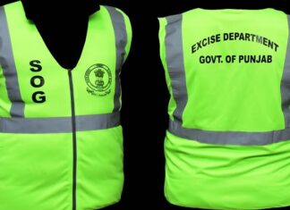 ਪੰਜਾਬ ‘ਚ ਸੀਬੀਆਈ ਦੀ ਤਰਜ਼ ‘ਤੇ ਆਬਕਾਰੀ ਤੇ ਕਰ ਵਿਭਾਗ ਨੂੰ ਮਿਲੇ ਵਿਸ਼ੇਸ਼ ਜੈਕਟ, ਰਿਫਲੈਕਟਿਵ ਪੱਟੀਆਂ ਨਾਲ ਹਨ ਲੈਸ