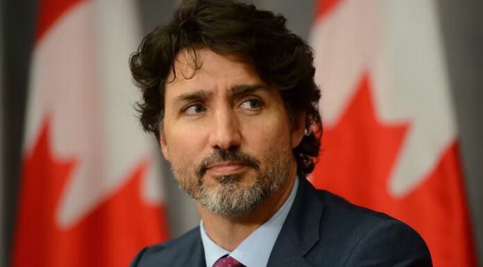 ਵੱਡੀ ਖਬਰ : ਕੈਨੇਡਾ ਸਰਕਾਰ ਨੇ ਵਿਦੇਸ਼ੀਆਂ ਦੇ ਘਰ ਖਰੀਦਣ ‘ਤੇ ਲਾਈ ਪਾਬੰਦੀ, ਭਾਰਤੀਆਂ ‘ਤੇ ਪਵੇਗਾ ਜ਼ਿਆਦਾ ਅਸਰ