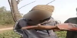 ਲੁਧਿਆਣਾ : ਕਿਸਾਨ ਨੂੰ ਲੁੱਟਣ ਆਏ ਬਦਮਾਸ਼ਾਂ ਦੀ ਲੋਕਾਂ ਨੇ ਖੰਭੇ ਨਾਲ ਬੰਨ੍ਹ ਕੇ ਕੀਤੀ ਛਿੱਤਰ-ਪਰੇਡ