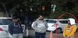 ਜਲੰਧਰ ‘ਚ ਐਕਟਿਵਾ ਸਵਾਰ ਦੇ ਸਿਰ ‘ਤੇ ਦਾਤ ਮਾਰ ਕੇ ਲੁਟੇਰਿਆਂ ਨੇ ਲੁੱਟੇ ਪੈਸੇ ਤੇ ਮੋਬਾਇਲ