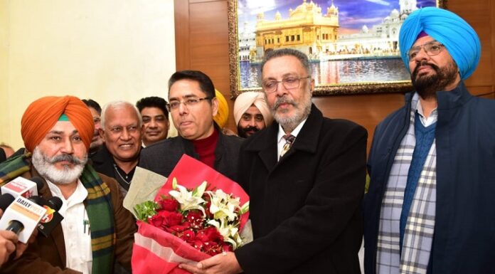 ਡਾ. ਬਲਬੀਰ ਸਿੰਘ ਨੇ ਸਿਹਤ ਤੇ ਪਰਿਵਾਰ ਭਲਾਈ, ਮੈਡੀਕਲ ਸਿੱਖਿਆ ਤੇ ਖੋਜ ਅਤੇ ਚੋਣਾਂ ਬਾਰੇ ਮੰਤਰੀ ਦਾ ਅਹੁਦਾ ਸੰਭਾਲਿਆ