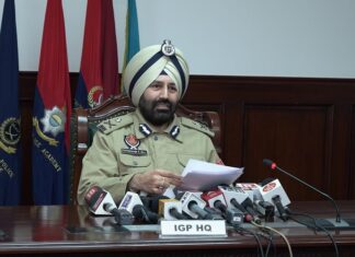 ਪੰਜਾਬ ਪੁਲਿਸ ਦੀ ਨਸ਼ਿਆਂ ਖਿਲਾਫ ਕਾਰਵਾਈ : ਇਕ ਹਫਤੇ ‘ਚ ਨਸ਼ਾ ਤਸਕਰੀ ਦੇ 194 ਕੇਸ ਦਰਜ, 258 ਤਸਕਰ ਗ੍ਰਿਫਤਾਰ