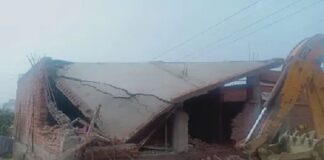 ਜਲੰਧਰ ‘ਚ ਨਾਜਾਇਜ਼ ਉਸਾਰੀਆਂ ‘ਤੇ ਚੱਲਿਆ ਨਗਰ ਨਿਗਮ ਦਾ ਪਿਲਾ ਪੰਜਾ