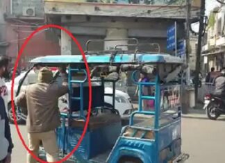 ਜਲੰਧਰ : ਆਟੋ ਚਾਲਕ ਦੇ ਪੁਲਿਸ ਮੁਲਾਜ਼ਮ ਨੇ ਜੜਿਆ ਥੱਪੜ, ਅਧਿਕਾਰੀਆਂ ਨੇ ਮਾਮਲੇ ਸਬੰਧੀ ਮੰਗੀ ਰਿਪੋਰਟ