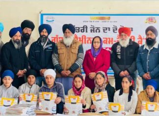 ਨੈਸ਼ਨਲ ਗੱਤਕਾ ਐਸੋਸੀਏਸ਼ਨ ਨੇ ਕੈਂਪ ‘ਚ ਭਾਗ ਲੈਣ ਵਾਲੀਆਂ ਲੜਕੀਆਂ ਨੂੰ ਟੀ-ਸ਼ਰਟਾਂ ਤੇ ਸਰਟੀਫ਼ਿਕੇਟ ਵੰਡੇ