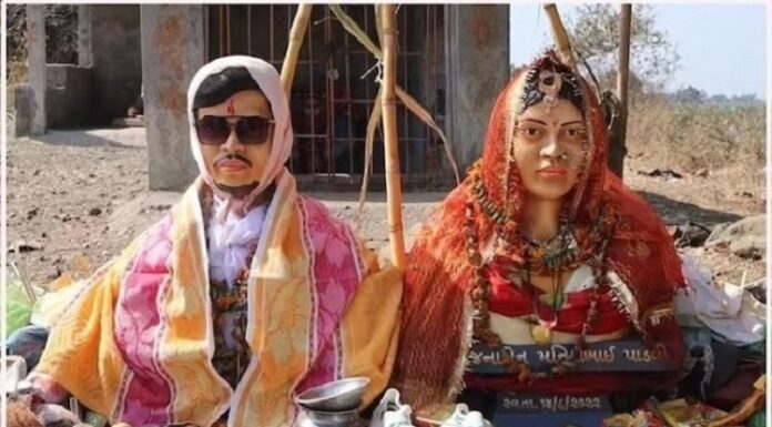 ਪਰਿਵਾਰ ਰਾਜ਼ੀ ਨਾ ਹੋਣ ‘ਤੇ ਪ੍ਰੇਮੀ ਜੋੜੇ ਨੇ ਦਿੱਤੀ ਸੀ ਜਾਨ, ਹੁਣ ਮਾਪਿਆਂ ਨੇ ਦੋਹਾਂ ਦੇ ਪੁਤਲਿਆਂ ਦਾ ਕਰਵਾਇਆ ਵਿਆਹ