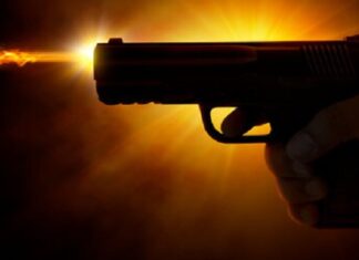 ਅੰਮ੍ਰਿਤਸਰ : ਸਰਹੱਦ ‘ਤੇ STF ਟੀਮ ਨੇ ਮਾਰਿਆ ਛਾਪਾ, ਸਮੱਗਲਰਾਂ ਨੇ ਵਰ੍ਹਾਈਆਂ ਪੁਲਿਸ ‘ਤੇ ਹੀ ਗੋਲੀਆਂ