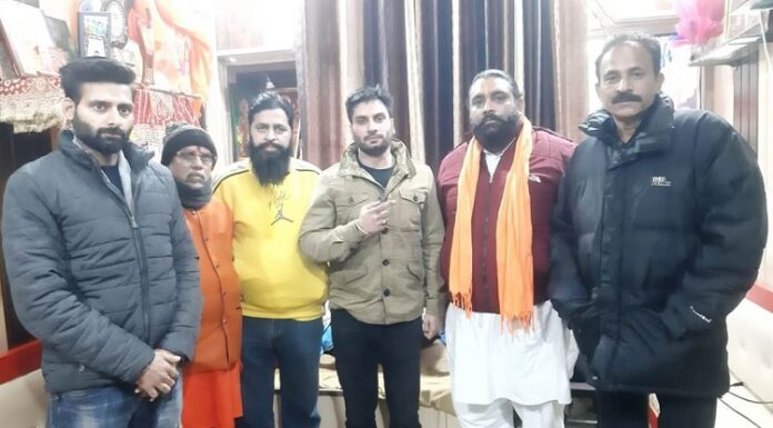 ਹਿੰਦੂ ਨੇਤਾ ਸੁਧੀਰ ਸੂਰੀ ਕਤਲ ਤੋਂ ਬਾਅਦ ਸ਼ਿਵ ਸੈਨਾ ਟਕਸਾਲੀ ਦੇ ਅਹੁਦੇਦਾਰਾਂ ਨੂੰ ਮਿਲੀਆਂ ਧਮਕੀਆਂ