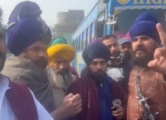 ਵਿੱਕੀ ਥਾਮਸ ਦੀ ਸਿੱਧੀ ਵਾਰਨਿੰਗ : ਲਾਹ ਦਿਓ ਬੱਸਾਂ ‘ਤੇ ਲੱਗੀਆਂ ਧਾਰਮਿਕ ਤਸਵੀਰਾਂ, ਨਹੀਂ ਤਾਂ ਤੁਹਾਡੀ ਗੱਡੀ ਕਿਤੇ ਠੁਕੇ ਨਾ ਠੁਕੇ, ਅਸੀਂ ਤੁਹਾਨੂੰ ਜ਼ਰੂਰ ਠੋਕਾਂਗੇ