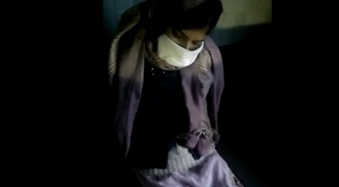 ਅਜਨਾਲਾ ਦੇ ਸੈਲੂਨ ‘ਚ ਕੰਮ ਕਰਦੀ ਲੜਕੀ ਹੋਈ ਅਗਵਾ, ਬੇਹੋਸ਼ੀ ਦੀ ਹਾਲਤ ‘ਚ ਬੰਦ ਕਮਰੇ ‘ਚ ਪਈ ਦੀ ਵੀਡੀਓ ਵਾਇਰਲ