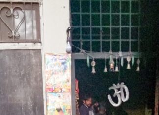 ਜਲੰਧਰ : ਘਰ ‘ਚ ਬਲ਼ ਰਹੀ ਜੋਤ ਨਾਲ ਲੱਗੀ ਅੱਗ ਨਾਲ ਘਰ ਦਾ ਸਾਰਾ ਸਾਮਾਨ ਸੜ ਕੇ ਸੁਆਹ, ਮਸਾਂ ਬਚਾਈ ਸੁੱਤੀ ਪਈ ਛੋਟੀ ਬੱਚੀ