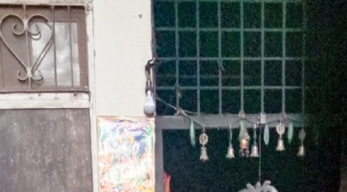 ਜਲੰਧਰ : ਘਰ ‘ਚ ਬਲ਼ ਰਹੀ ਜੋਤ ਨਾਲ ਲੱਗੀ ਅੱਗ ਨਾਲ ਘਰ ਦਾ ਸਾਰਾ ਸਾਮਾਨ ਸੜ ਕੇ ਸੁਆਹ, ਮਸਾਂ ਬਚਾਈ ਸੁੱਤੀ ਪਈ ਛੋਟੀ ਬੱਚੀ