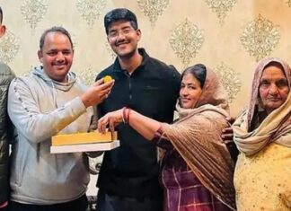 ਨੌਜਵਾਨ ਨੇ ਹਰਿਆਣਾ ਸਿਵਲ ਸੇਵਾਵਾਂ ‘ਚ ਕੀਤਾ ਟਾਪ, ਪਰਿਵਾਰ ਨੂੰ ਵਧਾਈਆਂ ਦੇਣ ਵਾਲਿਆਂ ਦਾ ਲੱਗਾ ਤਾਂਤਾ