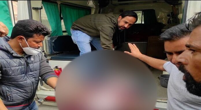 ਕਤਲ ਦੇ ਕੇਸ ‘ਚ ਗਵਾਹੀ ਦੇਣ ਗਈ ਔਰਤ ‘ਤੇ ਕਾਤਲਾਨਾ ਹਮਲਾ, ਵੱਢੀਆਂ ਉਂਗਲਾਂ, ਹਾਲਤ ਸੀਰੀਅਸ