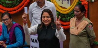 ਦਿੱਲੀ ‘ਚ ‘ਆਪ’ ਦੀ ਸ਼ੈਲੀ ਓਬਰਾਏ ਬਣੀ ਮੇਅਰ, ਕੇਜਰੀਵਾਲ ਦਾ ਟਵੀਟ – ਗੁੰਡੇ ਹਾਰ ਗਏ, ਜਨਤਾ ਜਿੱਤ ਗਈ