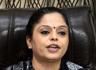 ਵੱਡੀ ਖਬਰ : ਮਹਿਲਾ ਕਮਿਸ਼ਨ ਪੰਜਾਬ ਦੀ ਚੇਅਰਪਰਸਨ ਮਨੀਸ਼ਾ ਗੁਲਾਟੀ ਨੂੰ ਚੇਅਰਮੈਨੀ ਦੇ ਅਹੁਦੇ ਤੋਂ ਹਟਾਇਆ