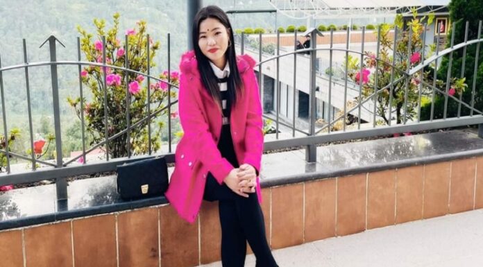 ਅੰਮ੍ਰਿਤਸਰ ‘ਚ ਵੱਡੀ ਵਾਰਦਾਤ : ਸਿੱਕਮ ਤੋਂ ਪਰੇਡ ਦੇਖਣ ਆਈ ਲੜਕੀ ਨਾਲ ਸਨੈਚਿੰਗ, ਆਟੋ ‘ਚੋਂ ਡਿਗਣ ਨਾਲ ਮੌਤ