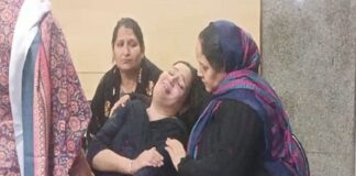 ਲੁਧਿਆਣਾ : 2 ਮਾਸੂਮ ਬੱਚਿਆਂ ਦੇ ਪਿਤਾ ਦੀ ਐਕਟਿਵਾ ਪੁਲ ‘ਤੇ ਹੋਈ ਭਿਆਨਕ ਹਾਦਸੇ ਦਾ ਸ਼ਿਕਾਰ, ਦਰਦਨਾਕ ਮੌਤ, ਪਰਿਵਾਰ ਦੇ ਵੈਣਾਂ ਨਾਲ ਇਲਾਕਾ ਸੋਗਮਈ