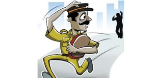 ਲੁਧਿਆਣਾ : ਸਸਪੈਂਡ ਪੁਲਿਸ ਮੁਲਾਜ਼ਮ ਫਿਰ ਨਹੀਂ ਆਇਆ ਕਰਤੂਤਾਂ ਤੋਂ ਬਾਜ਼, STF ਅਧਿਕਾਰੀ ਬਣ ਕੇ ਨੌਜਵਾਨ ‘ਤੇ ਚਿੱਟੇ ਦੇ ਕੇਸ ਦਾ ਡਰਾਵਾ ਪਾ ਠੱਗੇ 30 ਹਜ਼ਾਰ