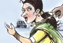 ਮੁਕਤਸਰ ਦੇ ‘ਬੰਟੀ-ਬਬਲੀ’ ਚੰਡੀਗੜ੍ਹ ‘ਚ ਕਾਬੂ : ਨੌਜਵਾਨ ਚਲਾਉਂਦਾ ਸੀ ਬਾਈਕ, ਪਿੱਛੇ ਬੈਠੀ ਲੜਕੀ ਝਪਟਦੀ ਸੀ ਮੋਬਾਈਲ