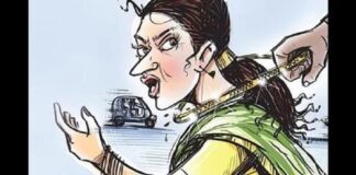 ਮੁਕਤਸਰ ਦੇ ‘ਬੰਟੀ-ਬਬਲੀ’ ਚੰਡੀਗੜ੍ਹ ‘ਚ ਕਾਬੂ : ਨੌਜਵਾਨ ਚਲਾਉਂਦਾ ਸੀ ਬਾਈਕ, ਪਿੱਛੇ ਬੈਠੀ ਲੜਕੀ ਝਪਟਦੀ ਸੀ ਮੋਬਾਈਲ