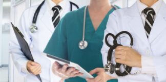 ਸਰਕਾਰੀ ਹਸਪਤਾਲਾਂ ਲਈ Dress code : ਜੀਂਸ, ਸਕਰਟ, ਪਲਾਜ਼ੋ ਤੇ ਮੇਕਅੱਪ ‘ਤੇ ਪਾਬੰਦੀ, ਮੰਤਰੀ ਸਾਬ੍ਹ ਬੋਲੇ- ਪਤਾ ਨੀ ਲੱਗਦਾ ਸੀ ਮਰੀਜ਼ ਕਿਹੜਾ ਤੇ ਡਾਕਟਰ ਕੌਣ