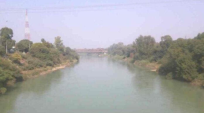 ਨਹਿਰ ‘ਚ ਛਾਲ ਮਾਰ ਕੇ 2 ਬੱਚਿਆਂ ਦੇ ਪਿਤਾ ਨੇ ਦਿੱਤੀ ਜਾਨ, ਕਈ ਦਿਨਾਂ ਤੋਂ ਸੀ ਲਾਪਤਾ, ਘਰ ਦਾ ਸਾਰਾ ਭਾਰ ਸੀ ਮੋਢਿਆਂ ‘ਤੇ