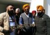 ਆਸਟ੍ਰੇਲੀਆ ਤੋਂ ਆਏ ਸਿੱਧੂ ਦੇ ਫੈਨ ਨੇ ਖਰੀਦਿਆ ‘SYL 295’ ਨੰਬਰ, ਪੁੱਤ ਲਈ ਪਿਆਰ ਵੇਖ ਬਲਕੌਰ ਸਿੰਘ ਹੋਏ ਭਾਵੁਕ