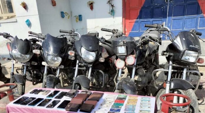 ਪੀਰ ਬਾਬੇ ਦੇ ਪੱਕੇ ਭਗਤ ਸਨ ਲੁਟੇਰੇ, ਵੀਰਵਾਰ ਨੂੰ ਨਾਗਾ ਪਾ ਕੇ ਬਾਕੀ ਦਿਨ ਕਰਦੇ ਸਨ ਲੁੱਟਾਂ-ਖੋਹਾਂ, ਚੜ੍ਹੇ ਪੁਲਿਸ ਅੜਿੱਕੇ