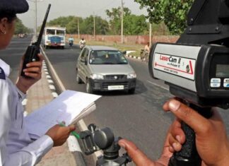 ਚੋਰੀ ਕੀਤੀ ਐਕਟਿਵਾ ਨਾਲ ਟ੍ਰੈਫਿਕ ਨਿਯਮਾਂ ਦੀ ਉਲੰਘਣਾ ਕਰ ਰਿਹਾ ਚੋਰ, ਮਾਲਕ ਨੂੰ ਪਹੁੰਚ ਰਹੇ ਚਲਾਨ