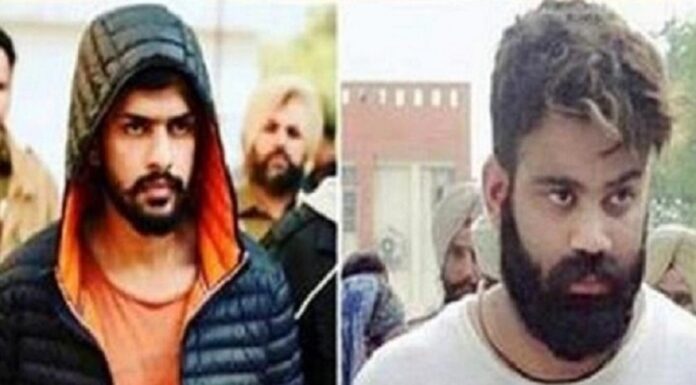 ਗੋਇੰਦਵਾਲ ਜੇਲ੍ਹ ‘ਚ ਗੈਂਗਵਾਰ ਦੀ ਅੰਦਰੂਨੀ ਕਹਾਣੀ : ਜੱਗੂ ਭਗਵਾਨਪੁਰੀਆ ਗੈਂਗ ਹਮਲਾ ਕਰਨ ਗਿਆ, ਲਾਰੈਂਸ ਦੇ ਗੁੰਡਿਆਂ ਨੇ ਉਨ੍ਹਾਂ ਦੇ ਹਥਿਆਰ ਖੋਹ ਕੇ ਉਨ੍ਹਾਂ ਨੂੰ ਹੀ ਮਾਰ ਦਿੱਤਾ