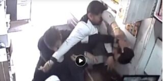 ਲੁਧਿਆਣਾ ‘ਚ ਗਾਹਕਾਂ ਨੂੰ ਲੈ ਕੇ 2 ਮੈਡੀਕਲ ਸਟੋਰ ਵਾਲੇ ਆਪਸ ‘ਚ ਭਿੱੜੇ, ਕੈਂਚੀ ਨਾਲ ਇਕ ਦਾ ਵੱਢਿਆ ਗਿਆ ਕੰਨ