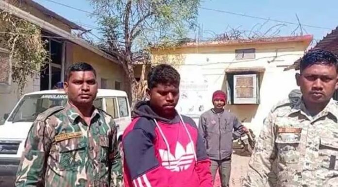 ਪਿਤਾ ਬਣਿਆ ਜੱਲਾਦ : ਪਤਨੀ ‘ਤੇ ਤੇਜ਼ਧਾਰ ਹਥਿਆਰਾਂ ਨਾਲ ਹਮਲਾ, ਬਚਾਉਣ ਆਈ 2 ਸਾਲਾ ਬੱਚੀ ਨੂੰ ਪਟਕ-ਪਟਕ ਕੇ ਮਾਰਿਆ