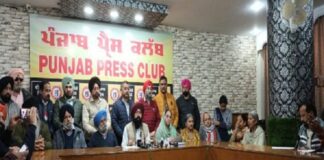 ਜਲੰਧਰ ‘ਚ ਅਕਾਲੀ ਦਲ ਨੂੰ ਵੱਡਾ ਝਟਕਾ, ਸਾਬਕਾ ਸੀਨੀਅਰ ਡਿਪਟੀ ਮੇਅਰ ਕਮਲਜੀਤ ਸਿੰਘ ਭਾਟੀਆ ਸਮੇਤ 48 ਅਕਾਲੀ ਆਗੂਆਂ ਨੇ ਦਿੱਤਾ ਅਸਤੀਫਾ