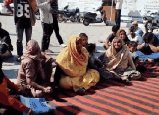 ਪ੍ਰਾਈਵੇਟ ਹਸਪਤਾਲ ਦੀ ਕਰਤੂਤ ! ਜਿਸ ਮਰੀਜ਼ ਨੂੰ ਐਲਾਨਿਆ ਮ੍ਰਿਤਕ, ਚੰਡੀਗੜ੍ਹ PGI ਜਾ ਕੇ ਹੋਇਆ ਜ਼ਿੰਦਾ, ਰਿਸ਼ਤੇਦਾਰਾਂ ਨੇ ਘੇਰਿਆ ਹਸਪਤਾਲ