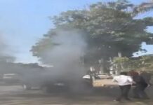 ਚੰਡੀਗੜ੍ਹ : PGI ਚੈੱਕਅਪ ਲਈ ਆਏ ਪਰਿਵਾਰ ਦੀ ਗੱਡੀ ਨੂੰ ਲੱਗੀ ਅੱਗ, ਮਸਾਂ ਬਚੀਆਂ ਜਾਨਾਂ