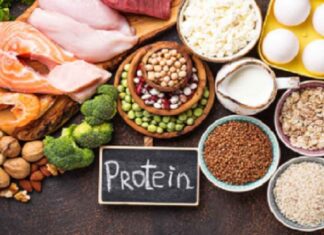 ਪ੍ਰੋਟੀਨ ਦੀ ਕਮੀ ਕਾਰਨ ਸਰੀਰ ‘ਚ ਦਿਖਾਈ ਦਿੰਦੇ ਹਨ ਇਹ ਲੱਛਣ, ਤੁਰੰਤ ਇਨ੍ਹਾਂ ਚੀਜ਼ਾਂ ਤੋਂ ਪਾਓ ਛੁਟਕਾਰਾ