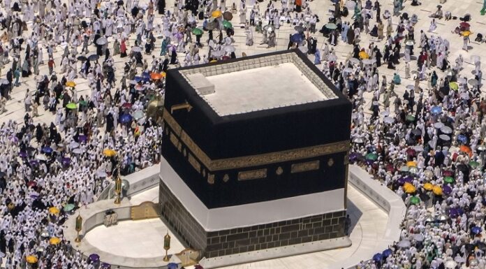 ਵੱਡੀ ਖਬਰ : ਇਸ ਵਾਰ ਹੱਜ ਯਾਤਰਾ ‘ਚ ਨਹੀਂ ਜਾ ਸਕਣਗੇ 12 ਸਾਲ ਤੋਂ ਘੱਟ ਉਮਰ ਦੇ ਬੱਚੇ, ਪੜ੍ਹੋ ਵਜ੍ਹਾ