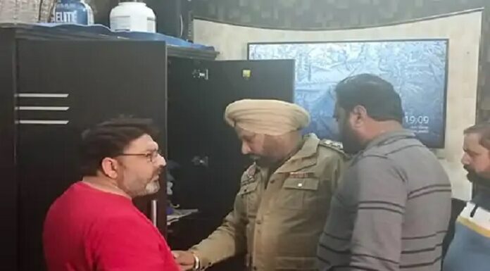 ਲੁਧਿਆਣਾ : ਸੋਫਾ ਬਣਾਉਣ ਵਾਲੇ ਕਾਰੀਗਰ ਨੇ ਕੀਤੀ ਵਪਾਰੀ ਦੇ ਘਰ ਚੋਰੀ, ਨਕਦੀ ਤੇ ਗਹਿਣੇ ਲੈ ਕੇ ਹੋਇਆ ਫਰਾਰ