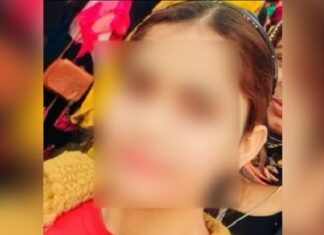 ਪਰਿਵਾਰਕ ਮੈਂਬਰਾਂ ਦੀਆਂ ਅੱਖਾਂ ਸਾਹਮਣੇ ਘਰੋਂ ਚੁੱਕੀ ਨਾਬਾਲਗ ਲੜਕੀ, ਪਰਿਵਾਰ ਨੇ ਪੁਲਿਸ ‘ਤੇ ਲਾਏ ਕਾਰਵਾਈ ਨਾ ਕਰਨ ਦੇ ਦੋਸ਼